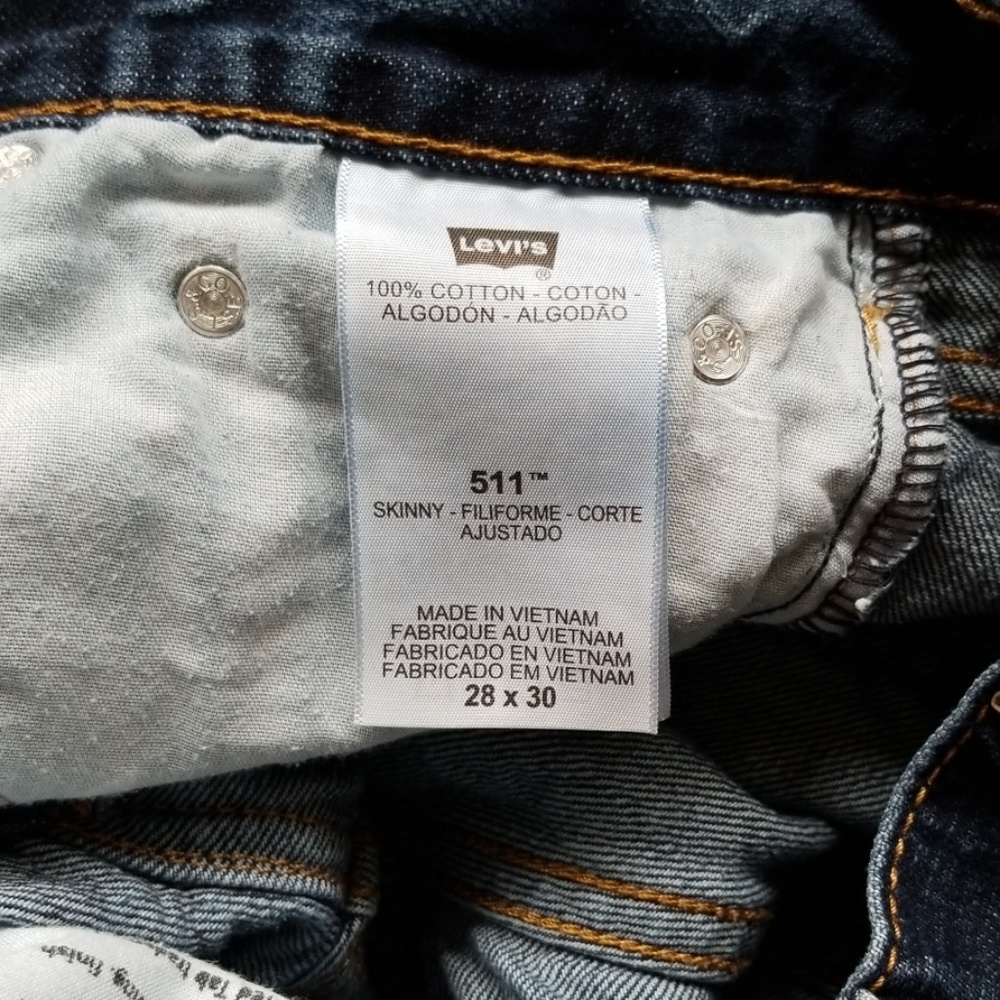 EUC Levi's 511 Men Skinny Jeans - Picture 5 of 5
